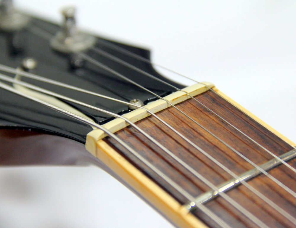 保存版 プロが教える ギターがビビる5つの原因と解消法まとめ 楽器買取qsic